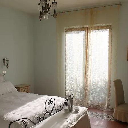 Flora Villa