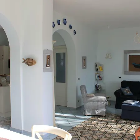 Flora 维克艾库塞